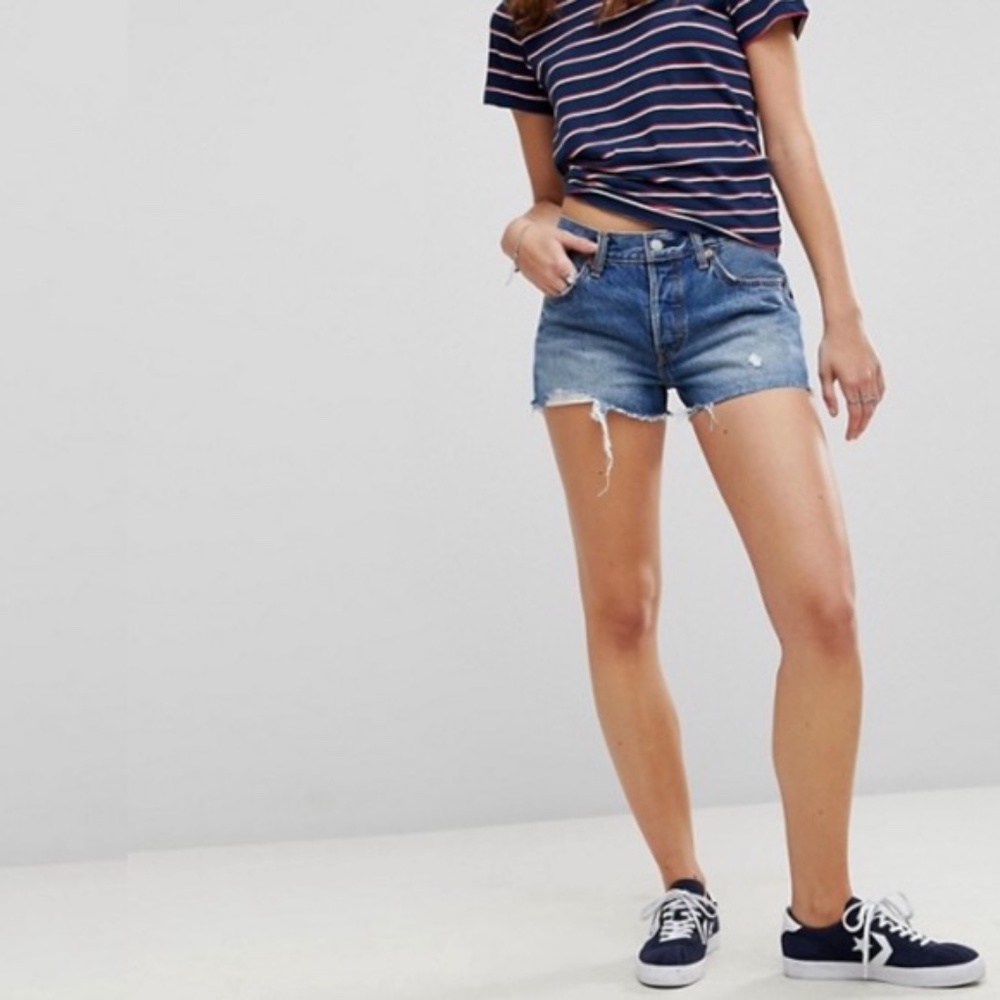 Make Offer LEVIS 501 High Rise Cutoff Jean Shorts